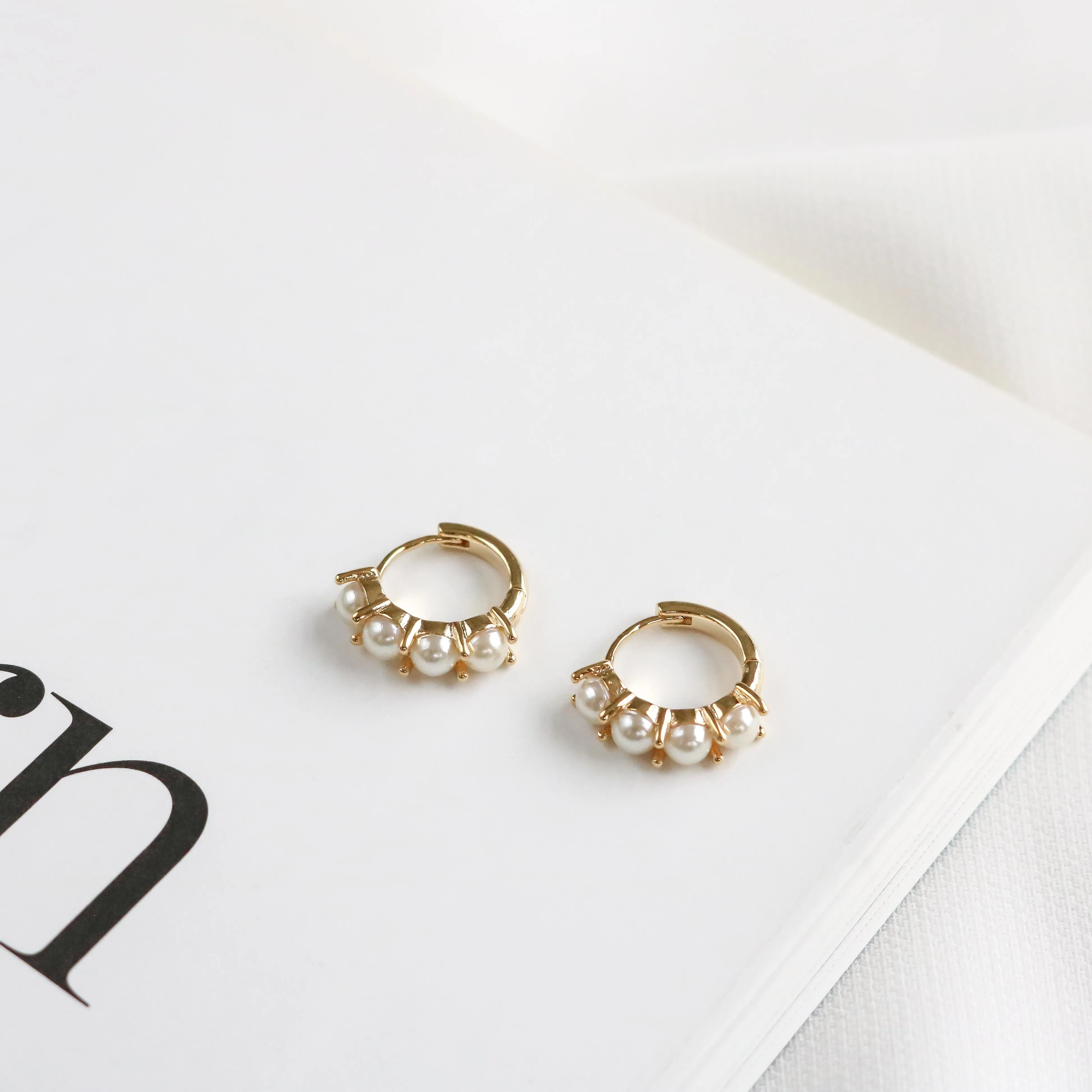 Heloise Pearl Hoop Earrings