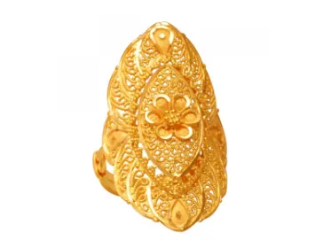 Majestic Stud Gold Ring