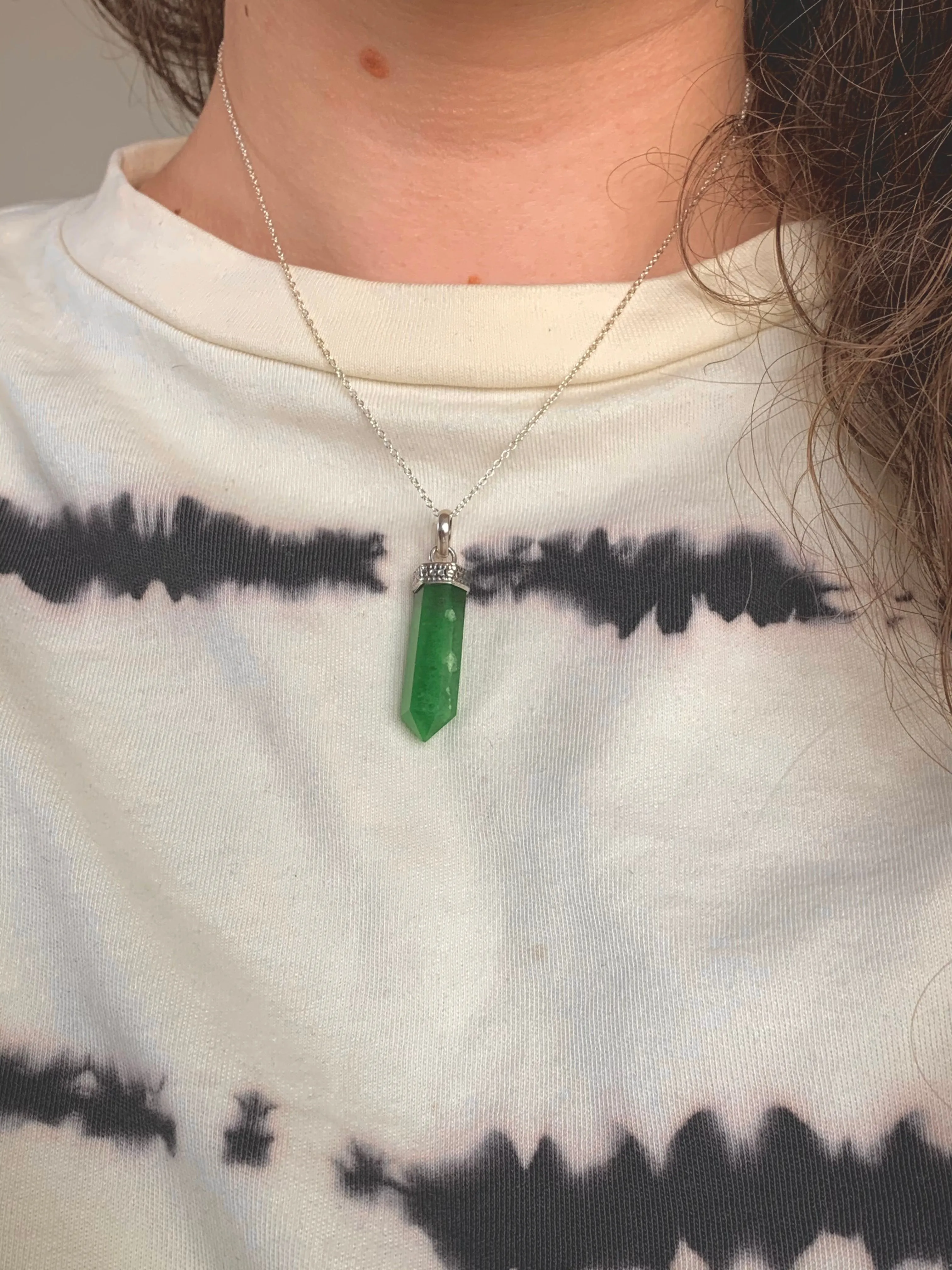 Nephrite Jade Damar Pendant