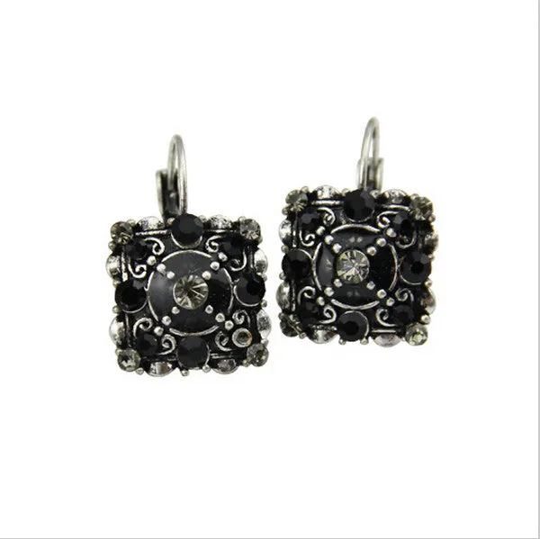 New Fashion Women Accessories Vintage Square Shaped Crystal Rhinestones Cute Drop Earrings Best Friends Gift