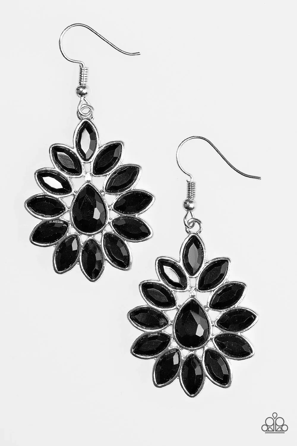 Paparazzi Earring ~ Sparkle On Command - Black