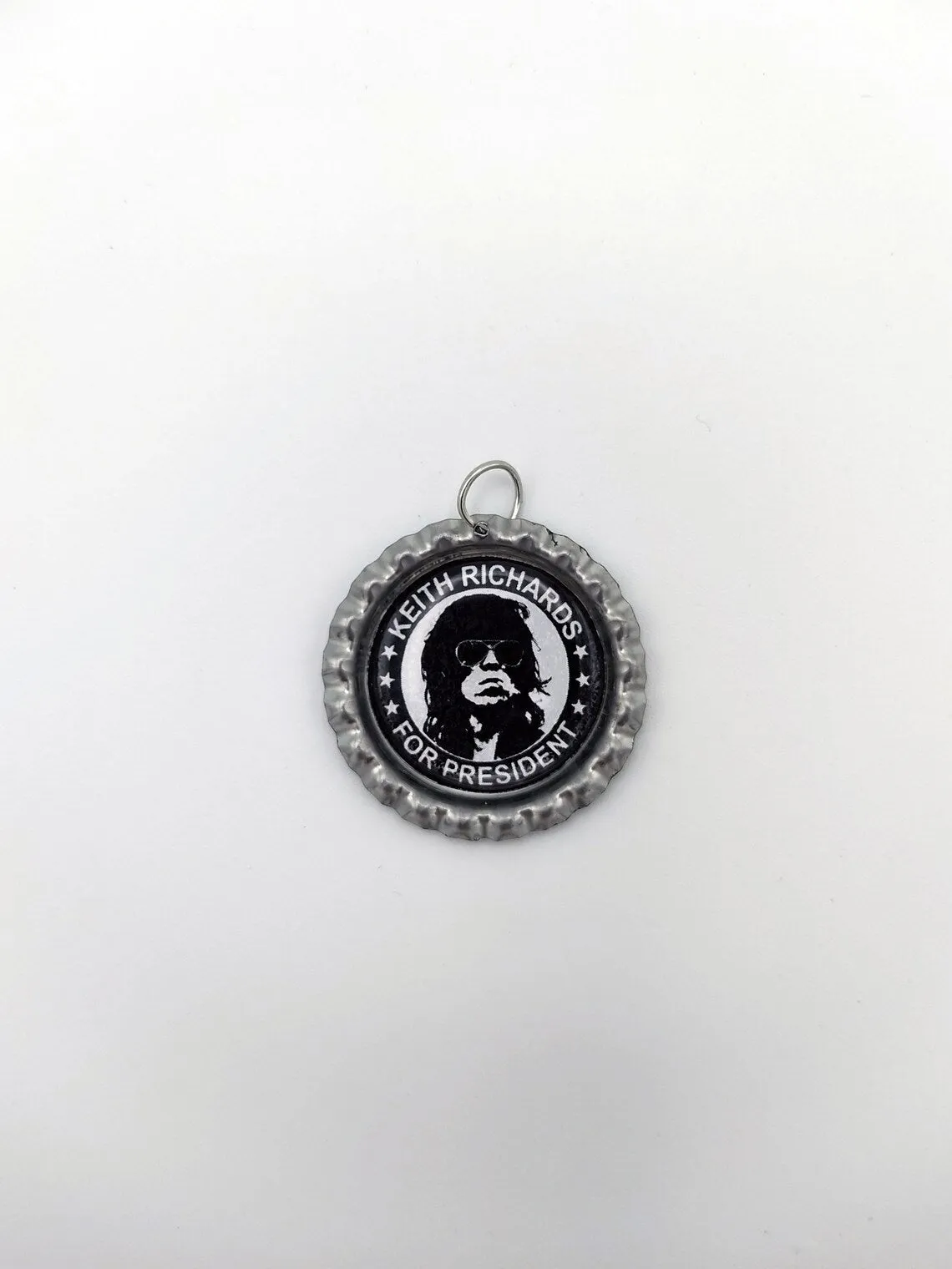 ROCK LEGEND PENDANT | Encapsulate the spirit of Rock 'n' Roll!