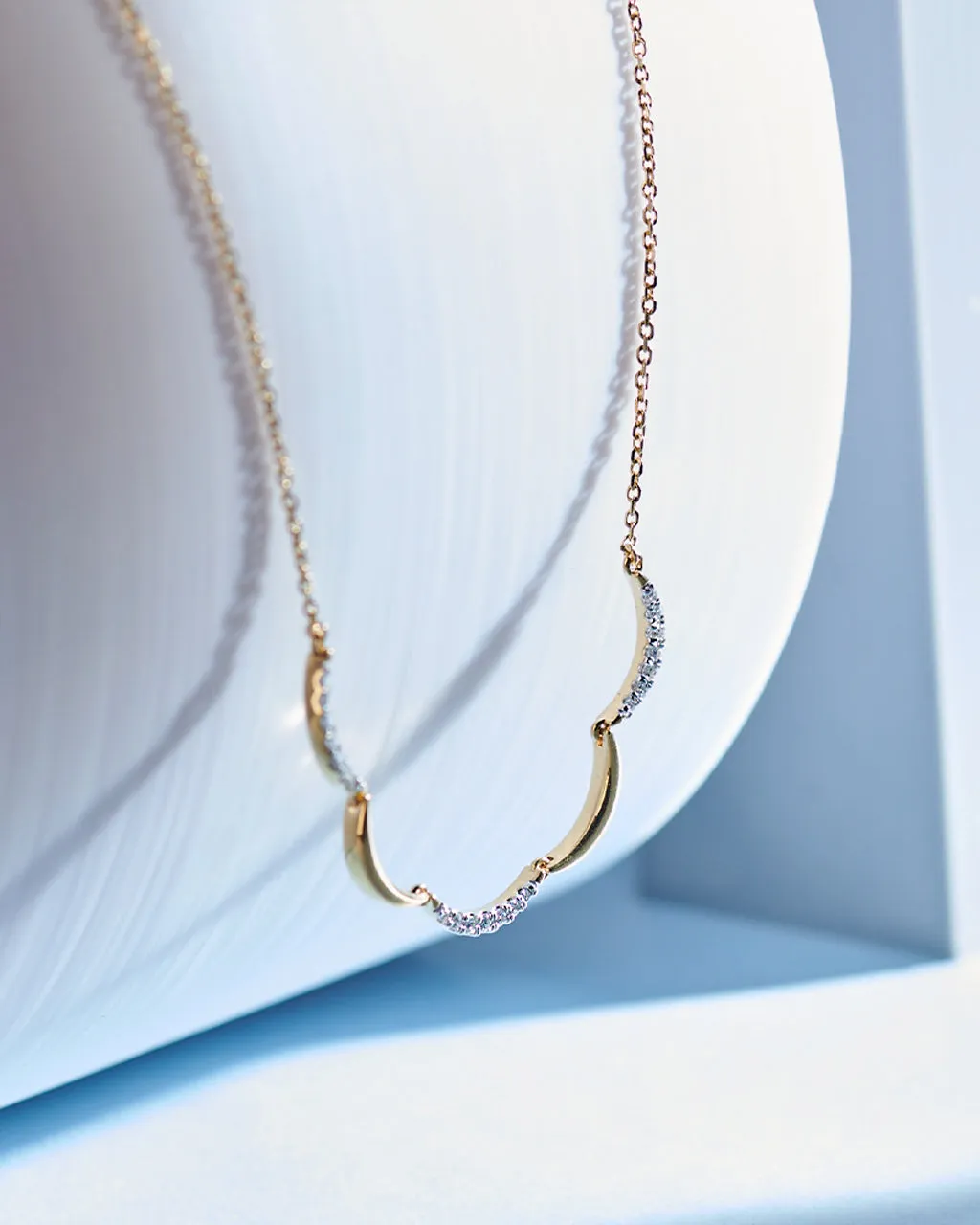 Scallop Diamond Necklace