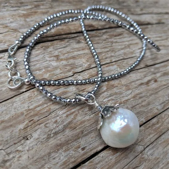 Silver Hematite & Edison Pearl Pendant Necklace