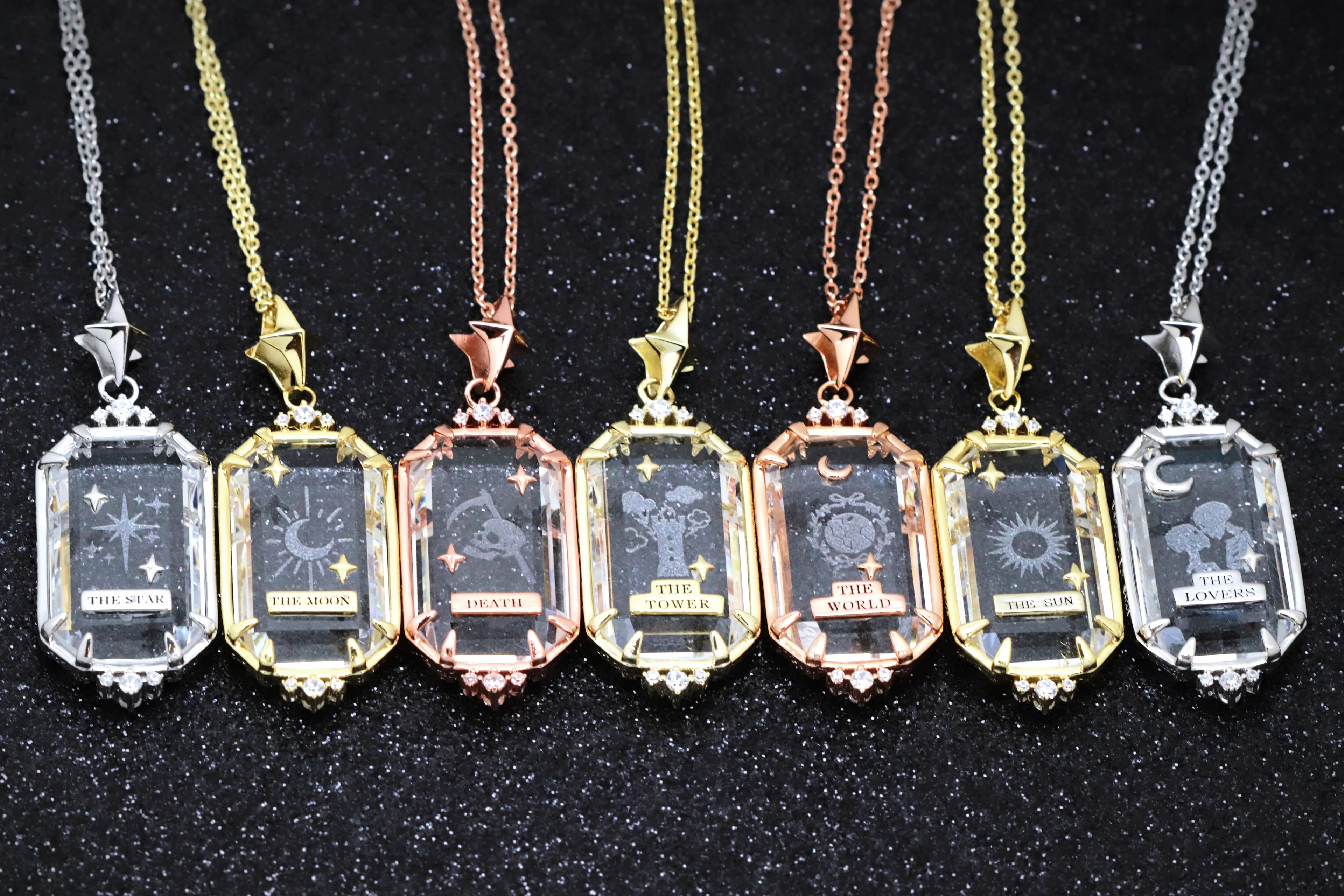 The Tarot Pendants