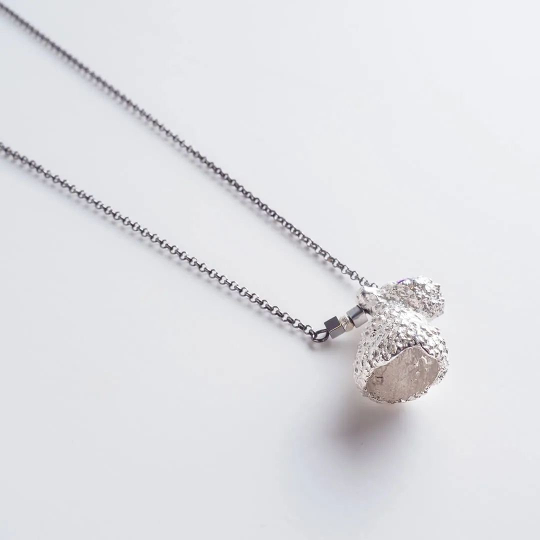 Two acorns big and small with zircon stone - sparkling necklace - silver plated